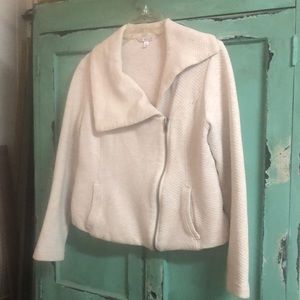 CAbi crop cream color zipper front Jacket